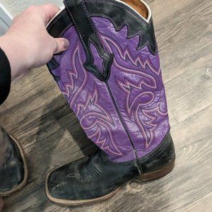 Resistol purple 7.5B boots